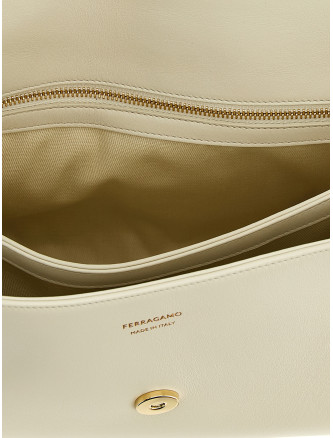 'TH (M)' shoulder bag #