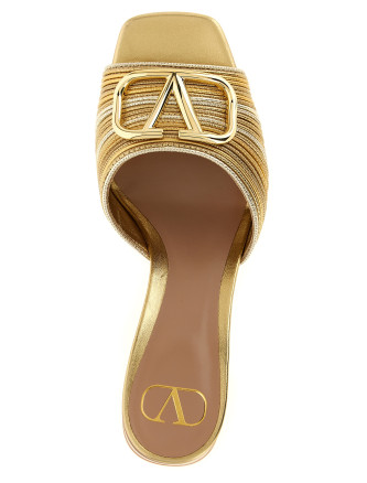 Valentino Garavani Vlogo Signature slides #