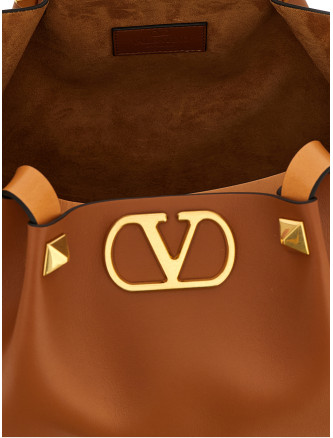 Shopping Valentino Garavani VLogo Signature medium #