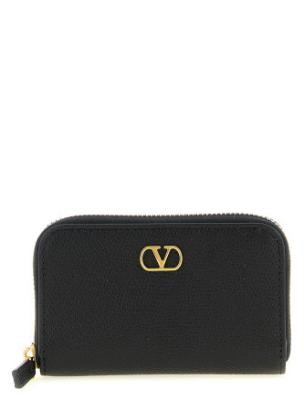 Valentino Garavani Vlogo Signature cardholder
