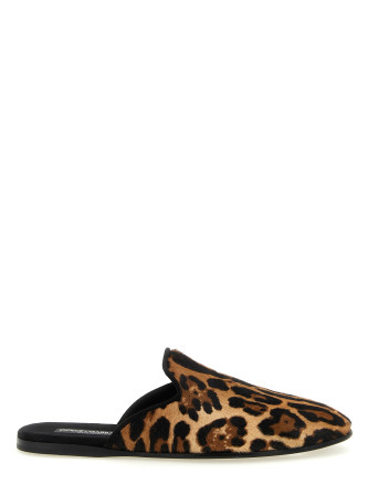 'Young Pope' slipper