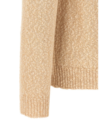 Two-tone yarn sweater #
