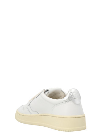 Medalist Low Sneaker #
