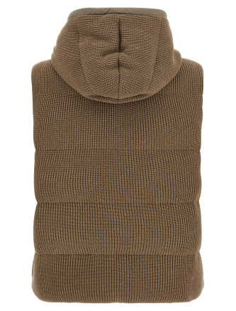 Sleeveless down jacket #