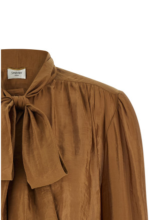 Lavallière neck blouse #
