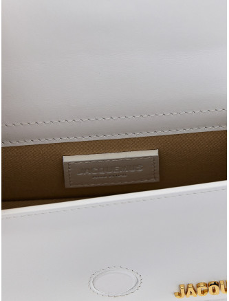 Ручная сумка JACQUEMUS 'Le Bambino' (21HBAW00006BC01C01100) #