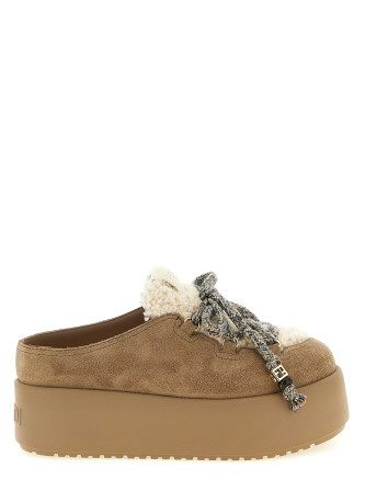 'Après Chic' sabots