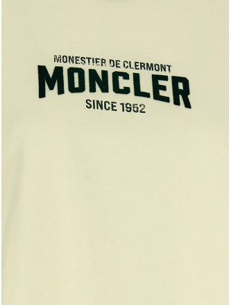 Футболка MONCLER Flocked logo T-shirt (L10938C0003189AUOP08) #