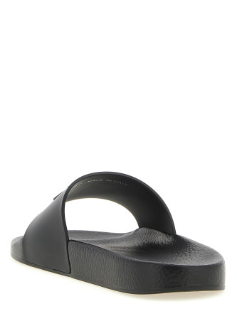 'Basile' slides (L109A4C00040M2999999) #