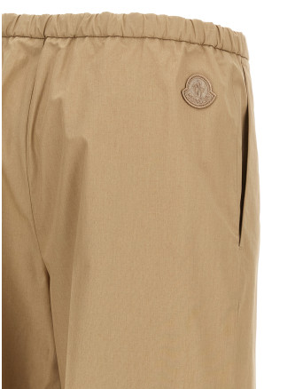 Брюки MONCLER Grosgrain logo patch pants (L10932A00009597LQ20J) #