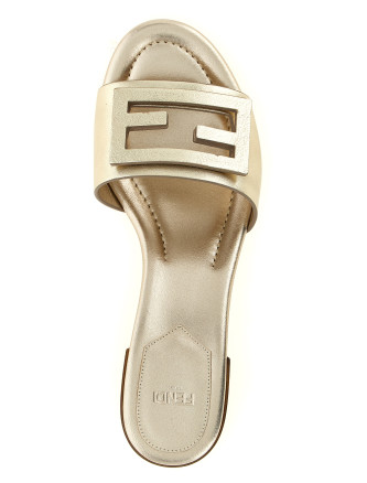 Босоножки на среднем каблуке FENDI 'Baguette' (8R8862AY1RF0VF1) #