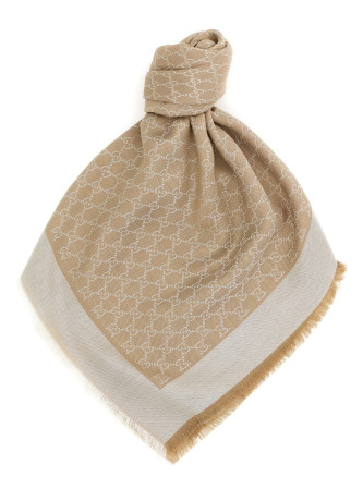 Шарф, платок GUCCI Wool and silk shawl GG