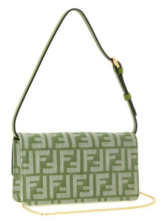 'Baguette' wallet on chain (8M0498AUT4F1VG0) #