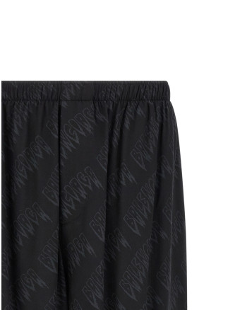 Бермуды, шорты BALENCIAGA Logo shorts (871411TUL021069) #