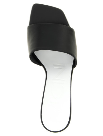 'Lavenue' sabots (C600006001) #