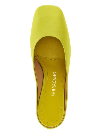 Каблуки средней высоты FERRAGAMO 'Safi' (792967ANTIQUEYELLOW) #