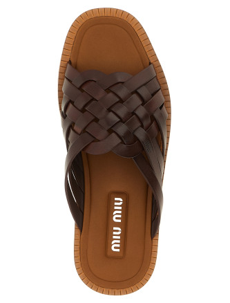 Шлепанцы MIU Waxed leather sandals (5XX678FA0153ZN8F0201) #