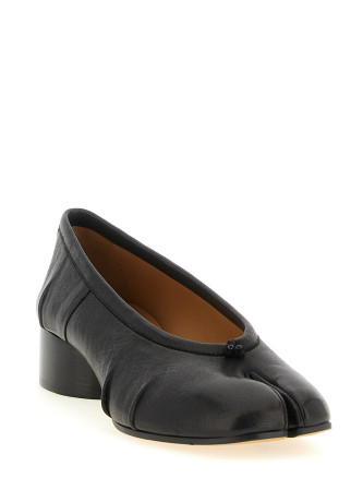 Низкие каблуки MAISON MARGIELA 'Tabi' (S58WZ0128P3753T8013) #