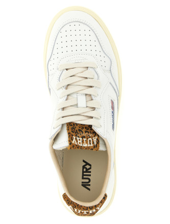 Кроссовки AUTRY 'Medalist Low' (AULWHJ02) #