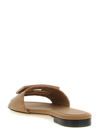 Шлепанцы FENDI 'Baguette' (8R8136AQY2F1WYD) #