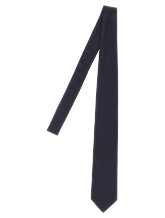 Silk tie