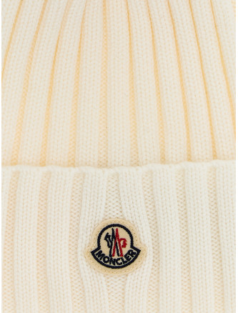 Шляпа MONCLER Pompon wool beanie (L20933B00039M1131034) #