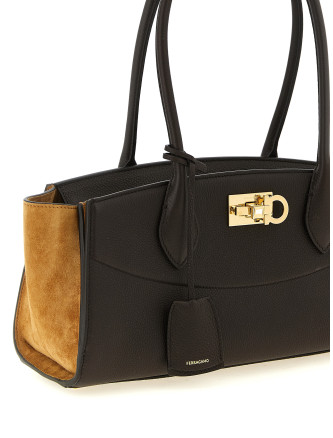 Сумка FERRAGAMO 'NewFerragamo StudioSoft EastWest(M)' (795717TESTADIMORO) #