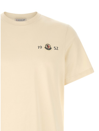Футболка MONCLER Logo patch t-shirt (L20918C000528790F034) #