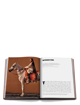 Книга ASSOULINE 'Oman Odyssey' (9781649805867U) #